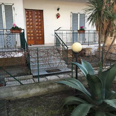 Ferienwohnung Valeria House Scafati Exterior foto