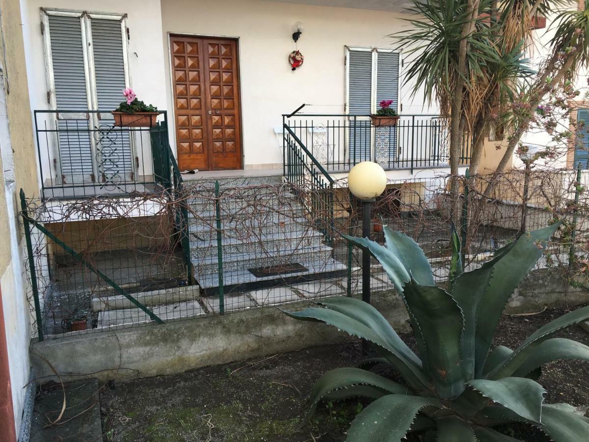 Ferienwohnung Valeria House Scafati Exterior foto