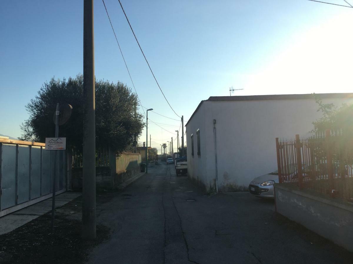 Ferienwohnung Valeria House Scafati Exterior foto